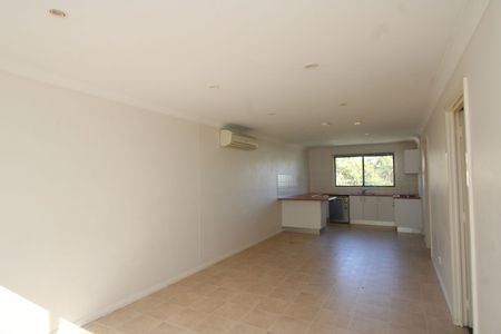 Home For Rent - Photo 4