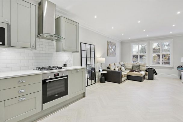 2 bedroom flat to rent - Photo 1