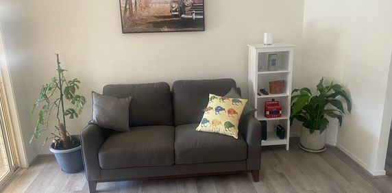 Regents Park - Photo 2