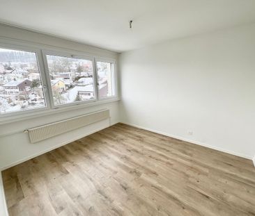 3.5 room apartment with balcony and elevator - Photo 5