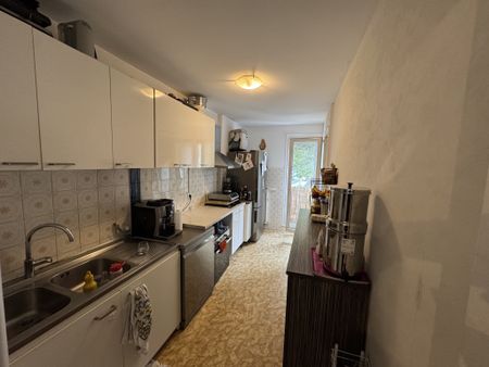 Location Appartement 3 pièces 68m² CASSIS 13260 - Photo 5