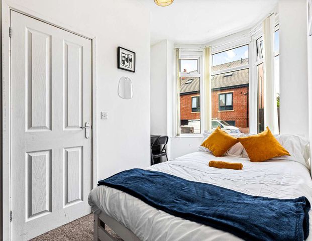 Welland Road Room 1 - Photo 1