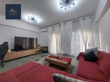 Διαμέρισμα για ενοικίαση Πλατεία Ελευθερίας (Κορυδαλλός) - Photo 4