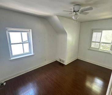 27 CRAIGMORE CRESCENT - Photo 3