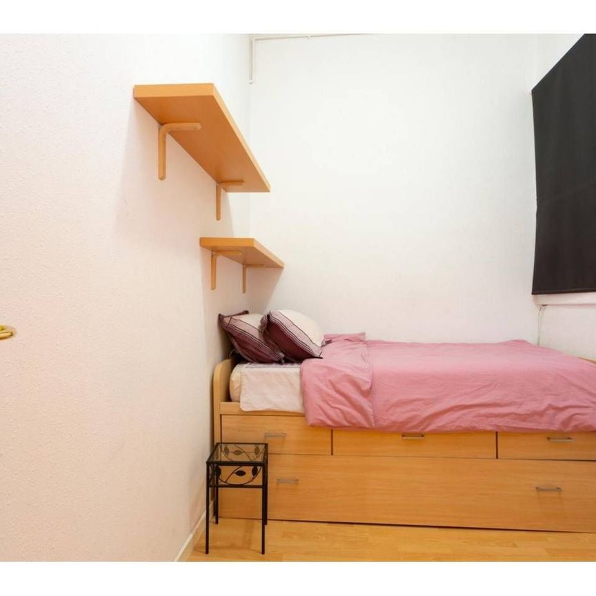 Piso de alquiler en Calle Ciudad Condal, 11, Sant Josep - Photo 1