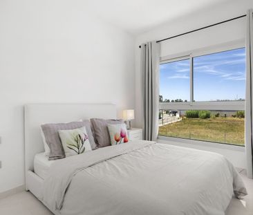 Apartment in New Golden Mile, Costa del Sol - Photo 6