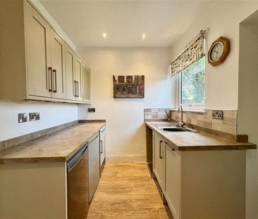 3 bedroom bungalow to rent - Photo 2