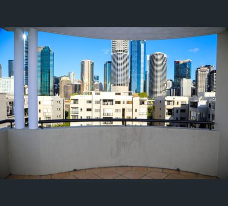 41/165 Main Street, Kangaroo Point, Qld 4169 - Photo 4