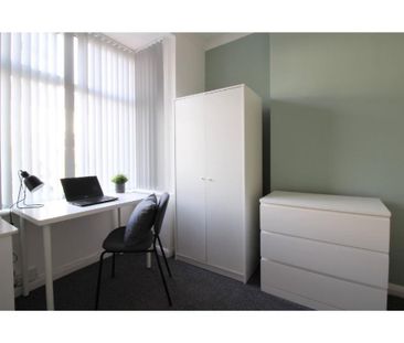 4 bedroom house to rent - Photo 1