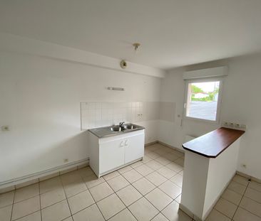 Location Appartement 2 pièces 42m² - Photo 3