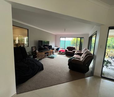 Forrestfield - Photo 5