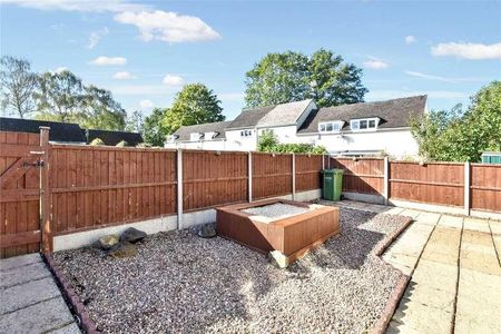 Willow Court, Droitwich Spa, Worcestershire, WR9 - Photo 4