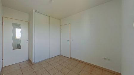 Location Appartement 2 pièces 36m² POITIERS 86000 - Photo 2