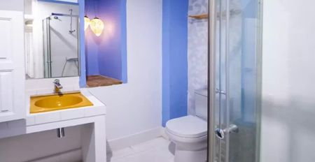 Carrer de lAlmudí, Valencia, Valencian Community 46003 - Photo 4