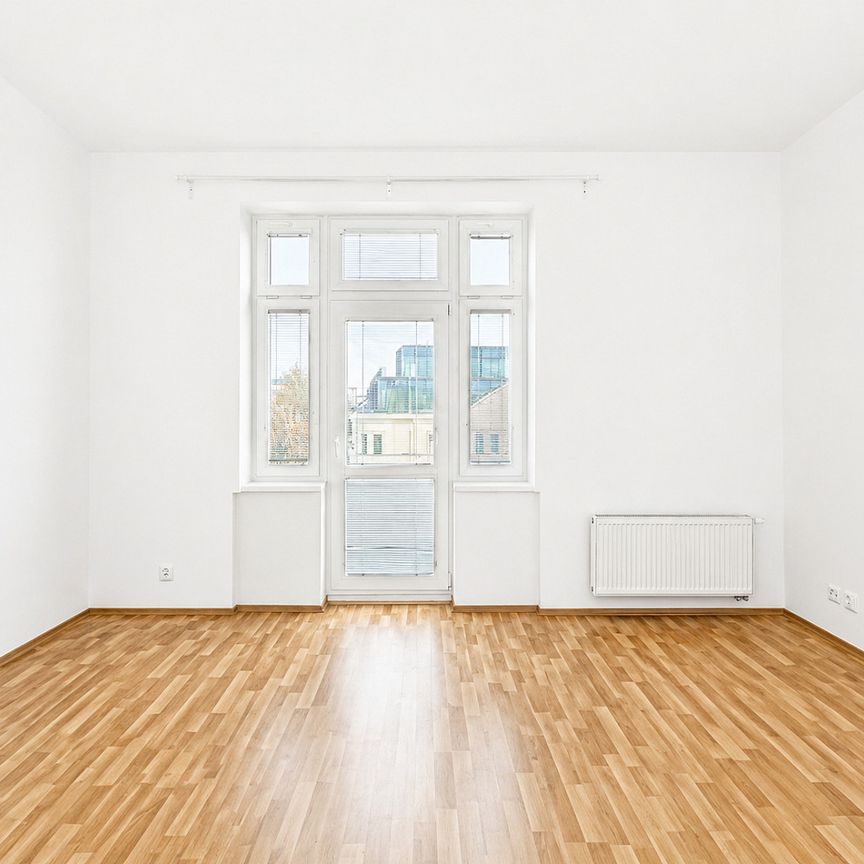Pronájem bytu 4+1 110 m² - Photo 1