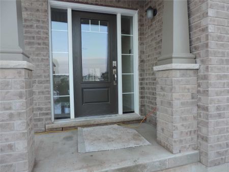 For Lease - 4266 Shuttleworth Drive, Niagara Falls, Ontario - Photo 3