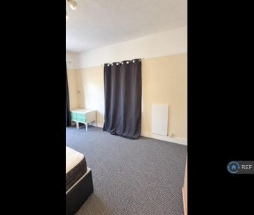 2 bedroom detached house to rent - Photo 2
