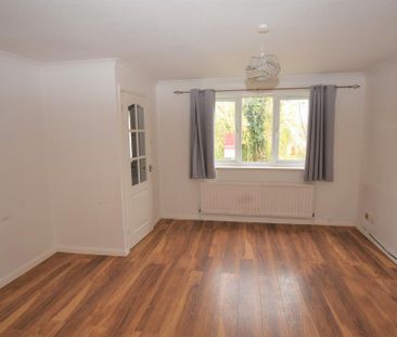 4 bedroom detached house to rent - Photo 1