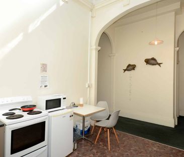 RENT A ROOM IN THIS HISTORIC HOME - Photo 1