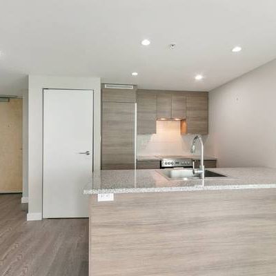 *** Vancouver west side, 2-bdrm CORNER view unit at Marine Gateway *** - Photo 4