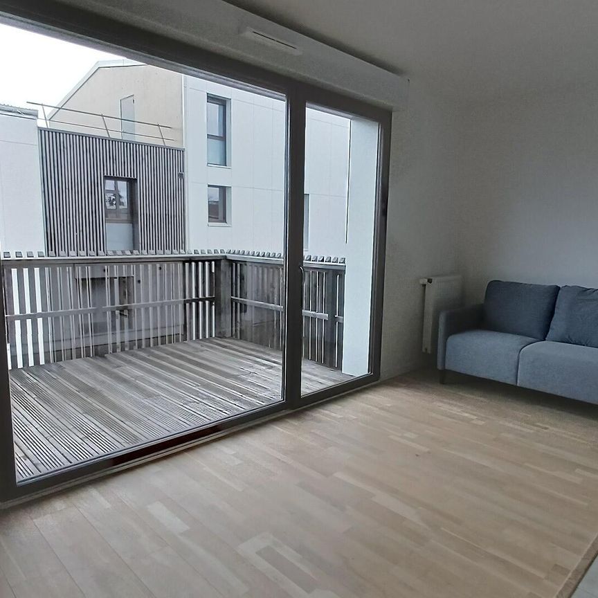 location Appartement T2 DE 39.5m² À VILLEJUIF - Photo 1