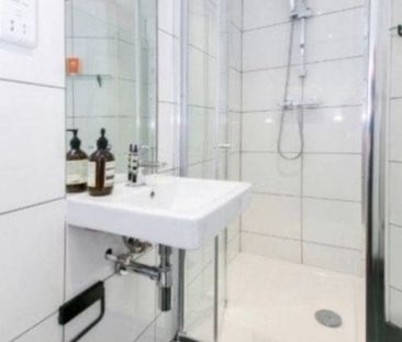 Room in a Shared Flat, Gratton Terrace, NW2 - Photo 3