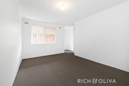 4/9 Denman Avenue, Wiley Park NSW 2195 - Townhouse For Rent | Domain - Photo 3