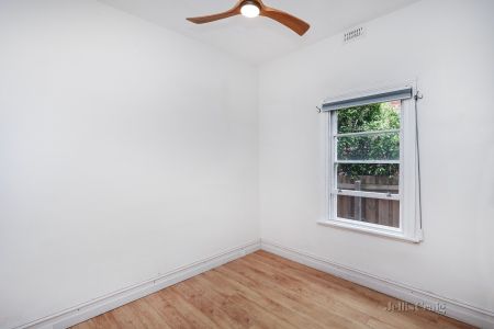 31 Hotham Street, Preston VIC 3072 - House For Rent | Domain - Photo 4