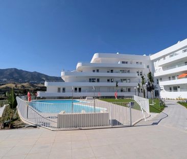 Atico en alquiler en Los Pacos, Fuengirola - Photo 3