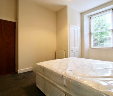 1 Bed Flat, Hermand Terrace, EH11 - Photo 3
