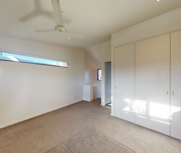 Position Perfect! - Photo 5