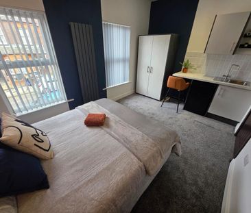 Studio to rent - Photo 6