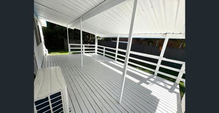 Freshly Updated Coastal Home in the Heart of Currumbin - Photo 2