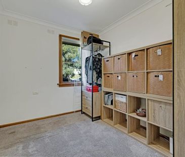 Lawn Maintenance Included - Photo 4