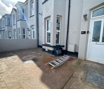 5 bedroom terraced house to rent - Photo 5