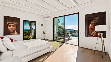 7 bedroom luxury Villa for rent in Marbella, Andalusia - Photo 3