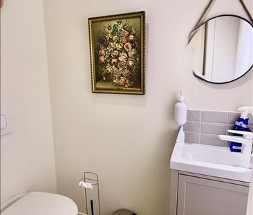 2 pièces - Meublé - 35,5 m² - 1er étage - Colocation non autorisée - Photo 2