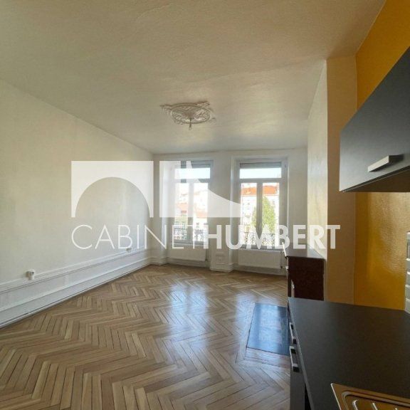 Location Appartement 3 pièces 61m² ST ETIENNE 42000 - Photo 1