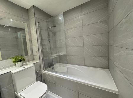 Room in a Shared Flat, Thames View, IG1 - Photo 5