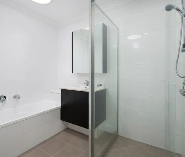 Cosy Townhouse in North Lakes - Photo 2