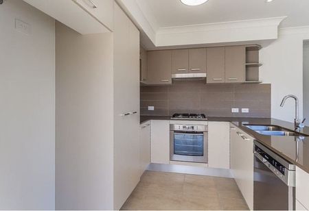 Spacious & Modern Living Home in Sought After Mango Hill! - Photo 5