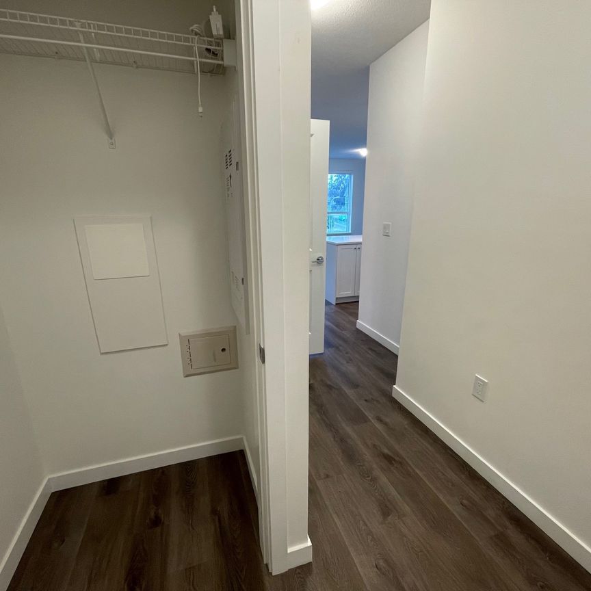 Unit 305 - Beautifully Designed/Three Bedrooms Condo at The Grove - Photo 1