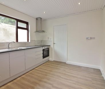 22 Ulster Street, Lurgan, BT67 9AN - Photo 2