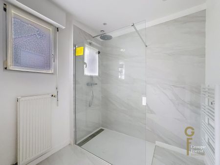 Location Maison 6 pièces 163m² MARCQ EN BAROEUL 59700 - Photo 5