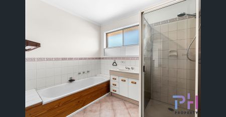 UPDATED HOME IN KANGAROO FLAT - Photo 4