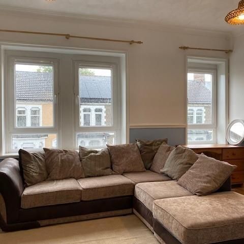 Beresford Road, Cardiff - Photo 1