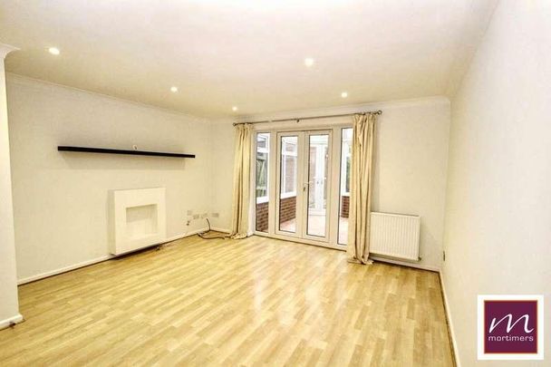 Millers Way, Fairford Leys, HP19 - Photo 1