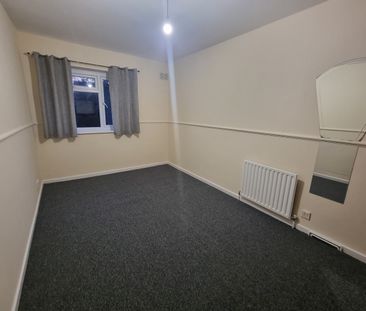 4 Bed Terraced House, Moody Street, E1 - Photo 4