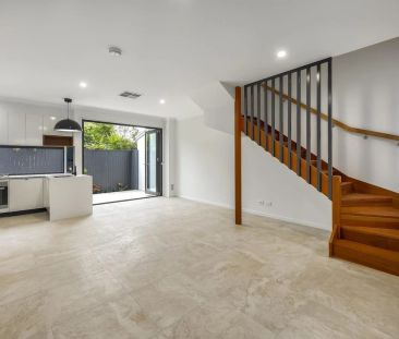 Immaculate Townhouse In Great Location - Photo 3