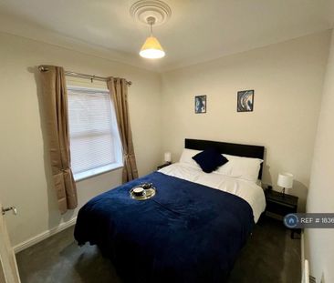 2 bedroom maisonette to rent - Photo 4